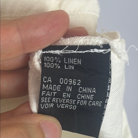 Carlie's Court 100% Linen White Cream Sleeveless Notched Collar Tunic - Picture 5 of 8